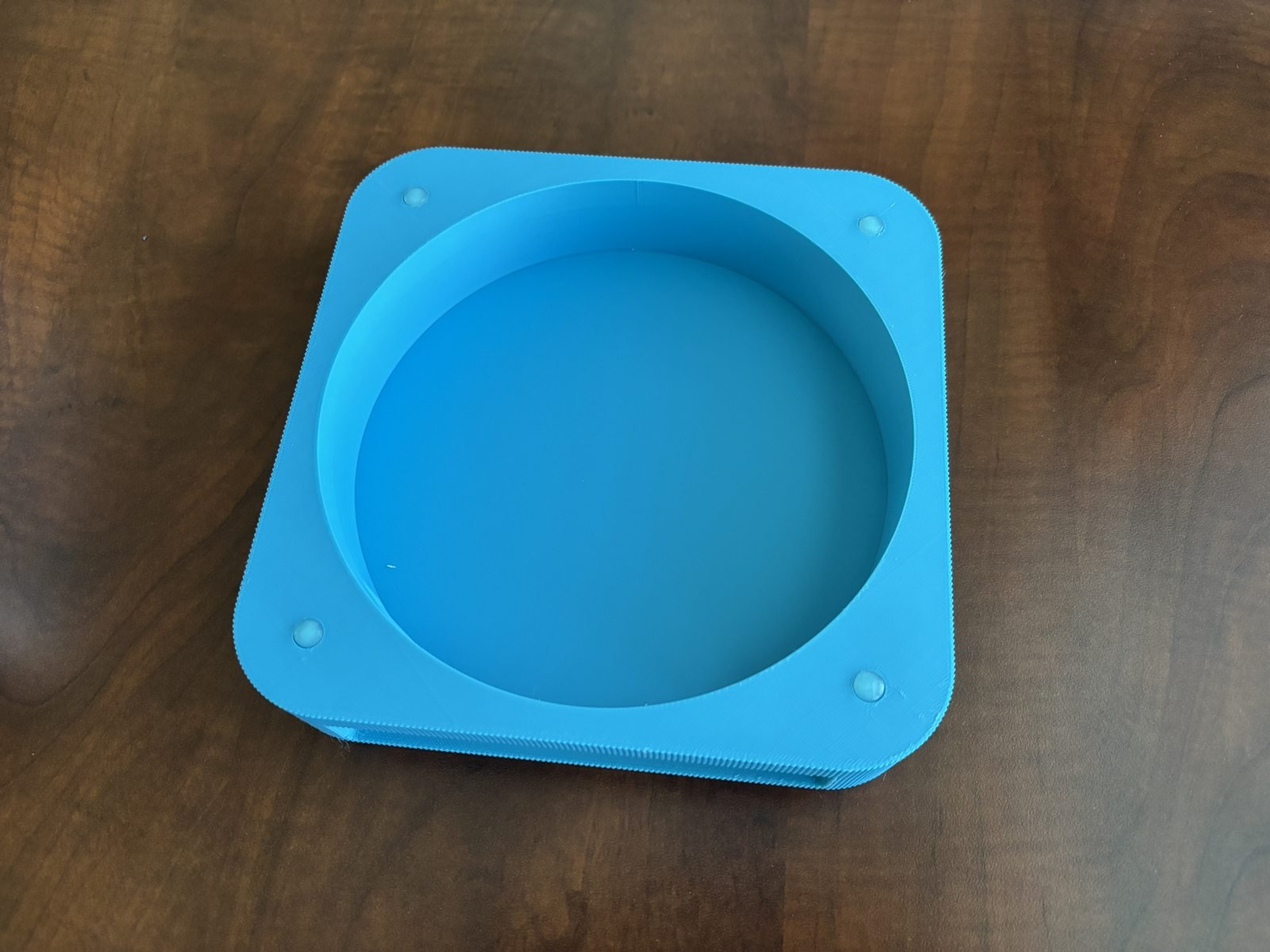 Mac Studio BASIC Stand: Top support surface
